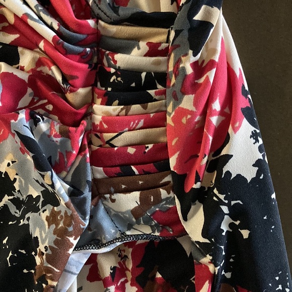 Revd’elle wrap top size small - Picture 7 of 7